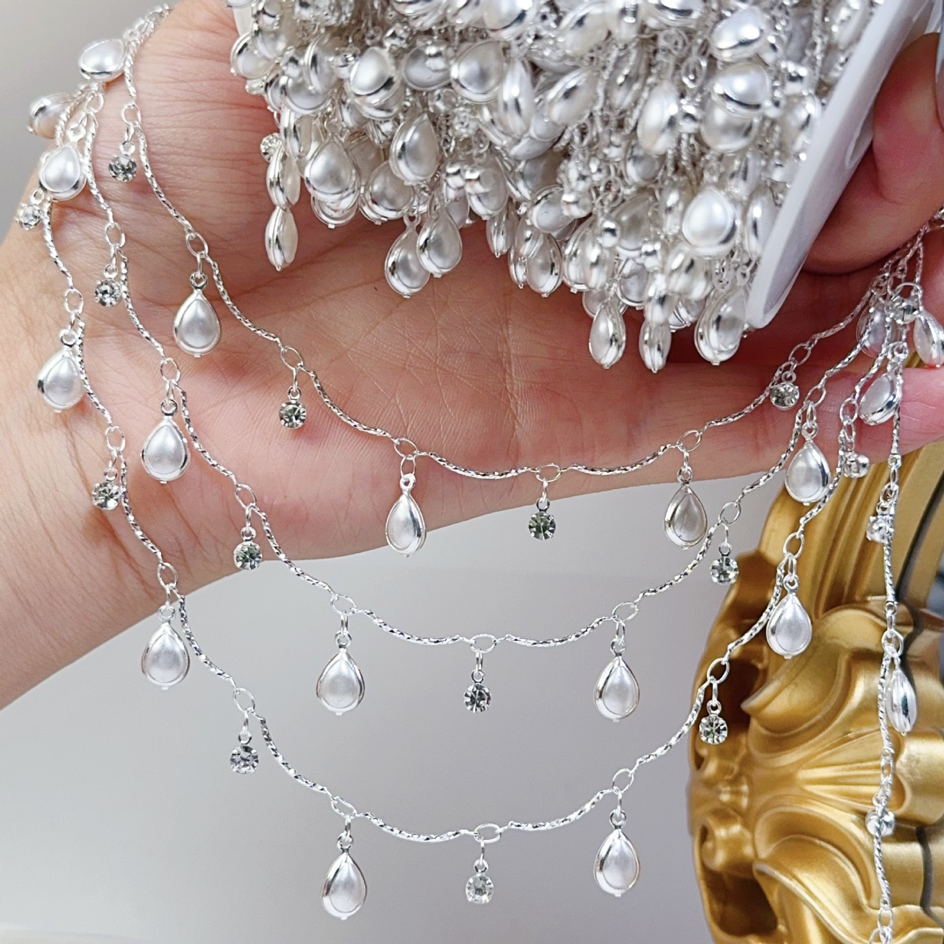 0.5/1/2M Exquisite Curved Stic - Pearl Trim Chain avaliação e preço